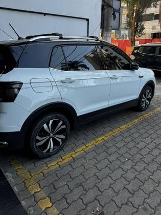 VOLKSWAGEN T-CROSS 1.4 250 TSI TOTAL FLEX HIGHLINE AUTOMÁTICO